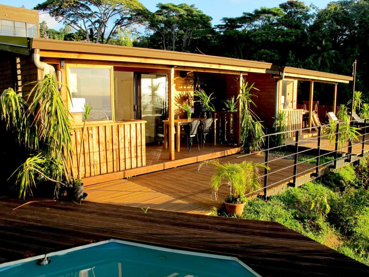 Bounty Lodge Tahiti Arue  Exterior photo
